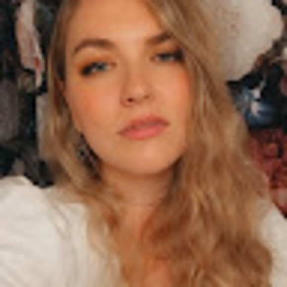 Meet your Posher, Laurence - Picture 1 of 1